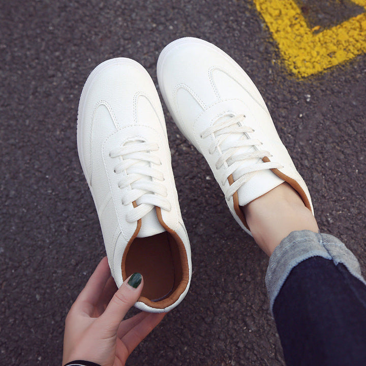 Jessie - Classic White Sneakers